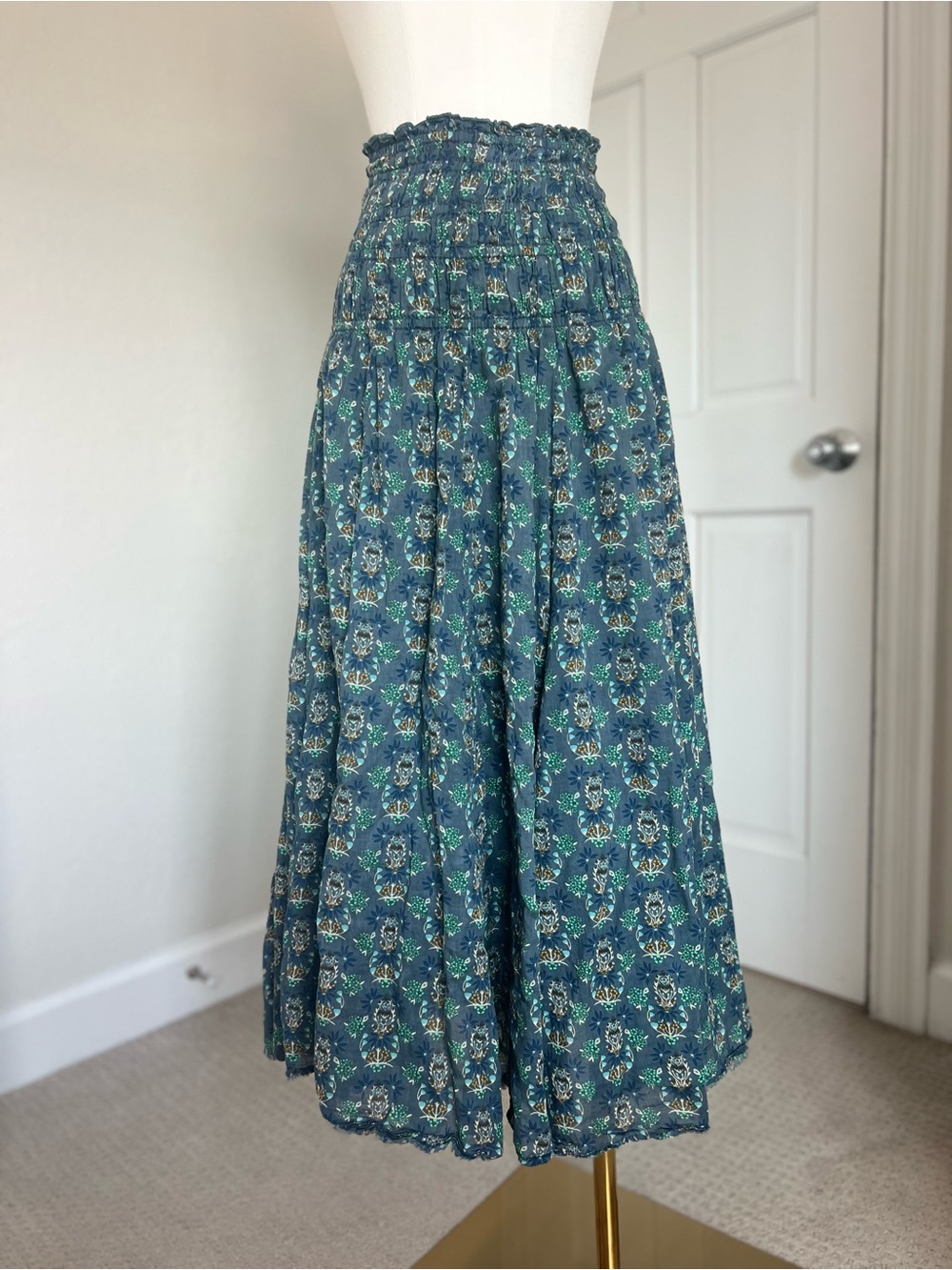 Natural Life Boho Maxi Skirt XS/S Blue Floral Smocked Waist Cotton Peasant
